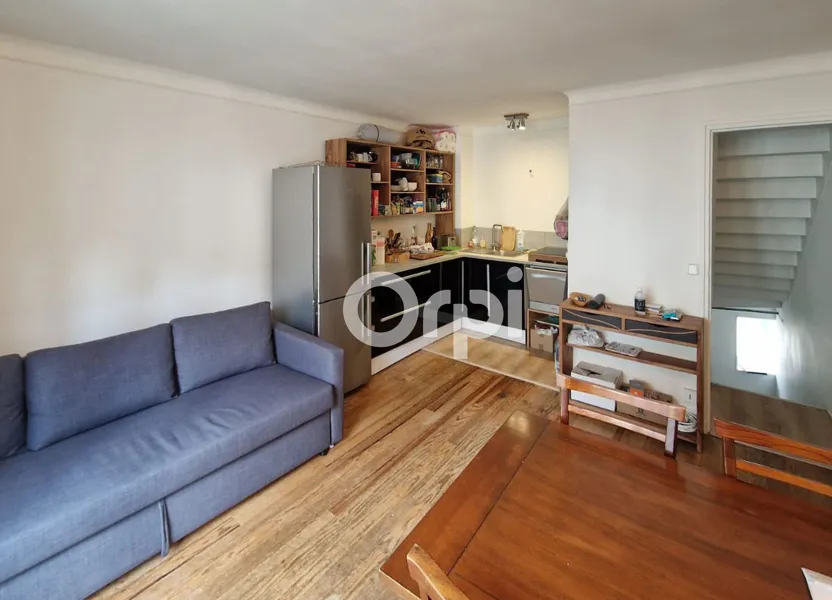 Appartement Rue Grande à Moret-Loing-et-Orvanne