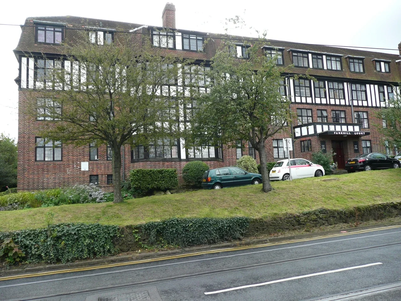 Flat Addiscombe Road in Greater London