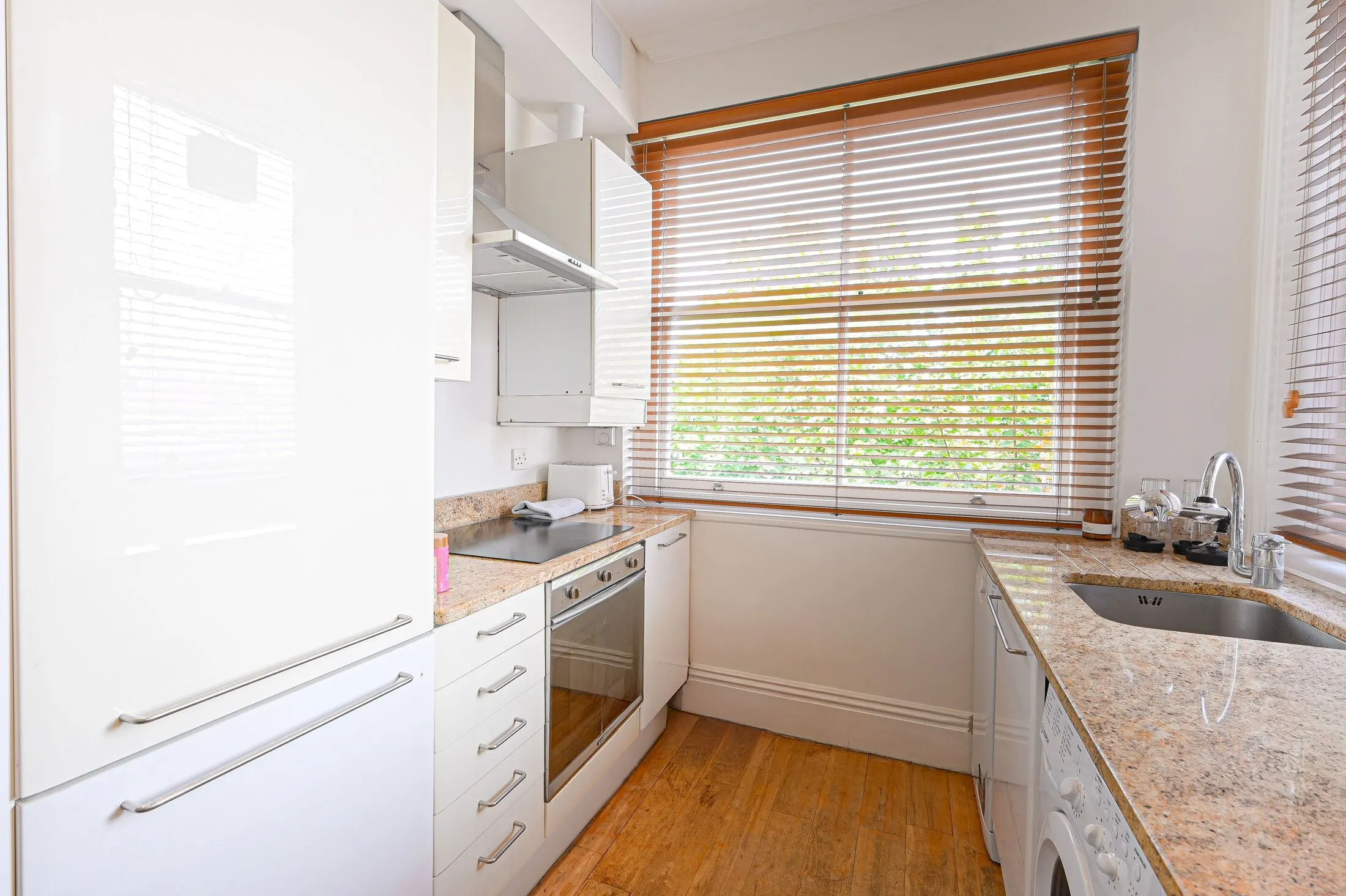 Flat Draycott Place in Greater London