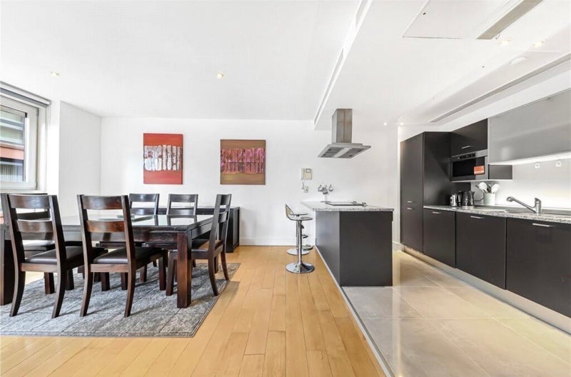Flat Praed Street in City of Westminster