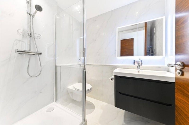 Flat Praed Street in City of Westminster