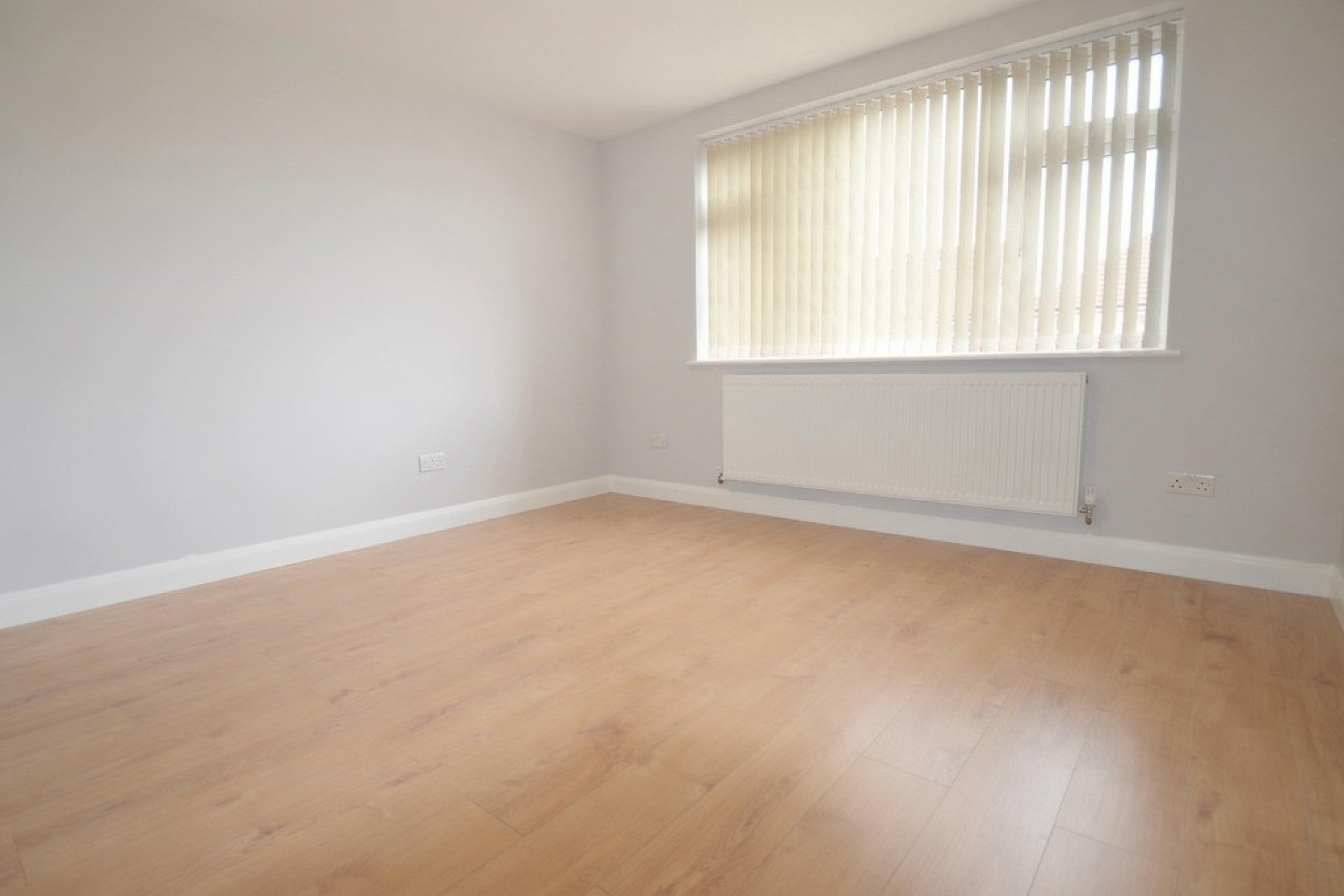 Flat Browells Lane in Greater London