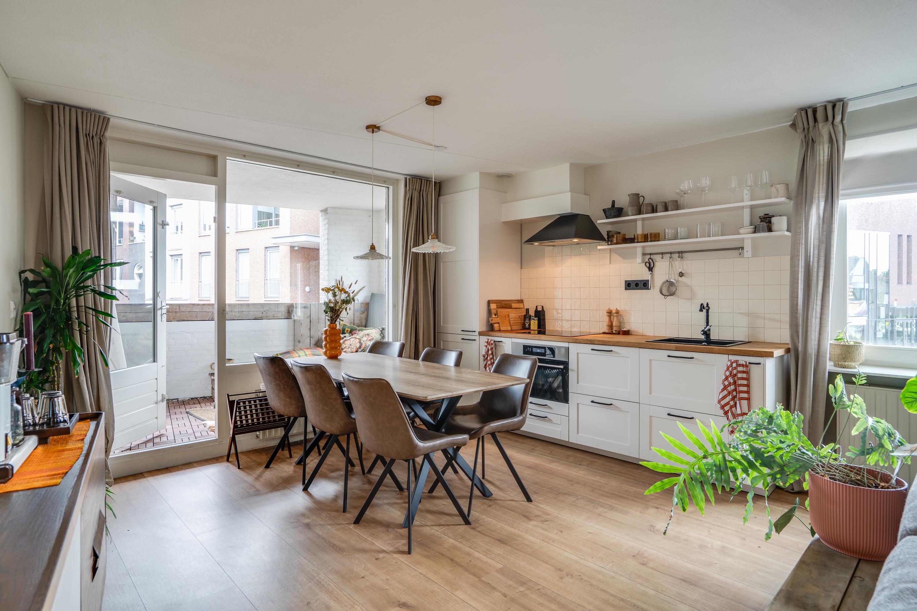 Appartement te koop: Martinetplein 16, Deurne