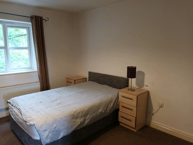 Flat Greenwood Road in Manchester