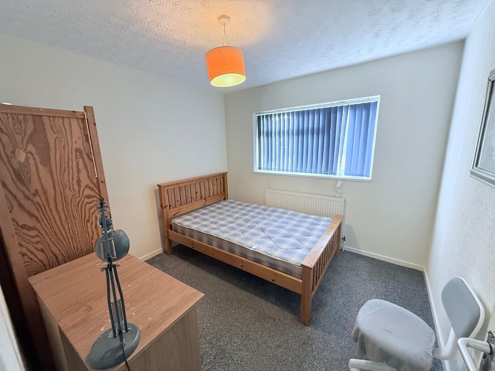Room Arnesby Road in Nottingham