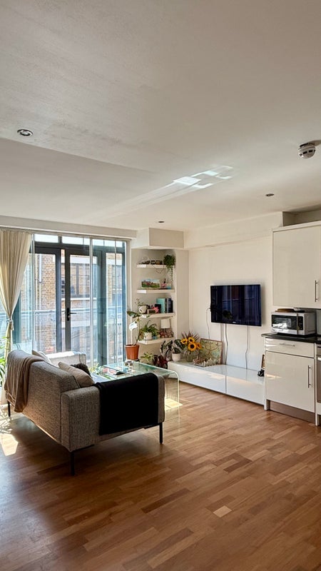 Room Hoxton Square in Greater London