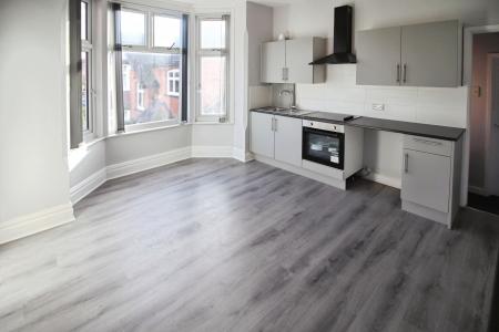Flat Chaworth Road in Rushcliffe