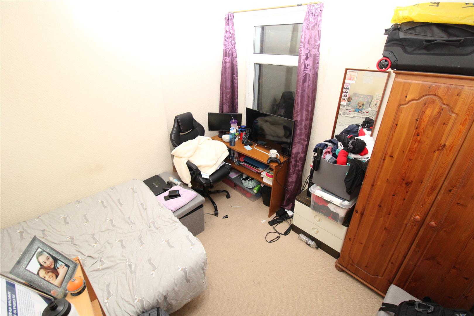 Flat Bertha Street in Pontypridd