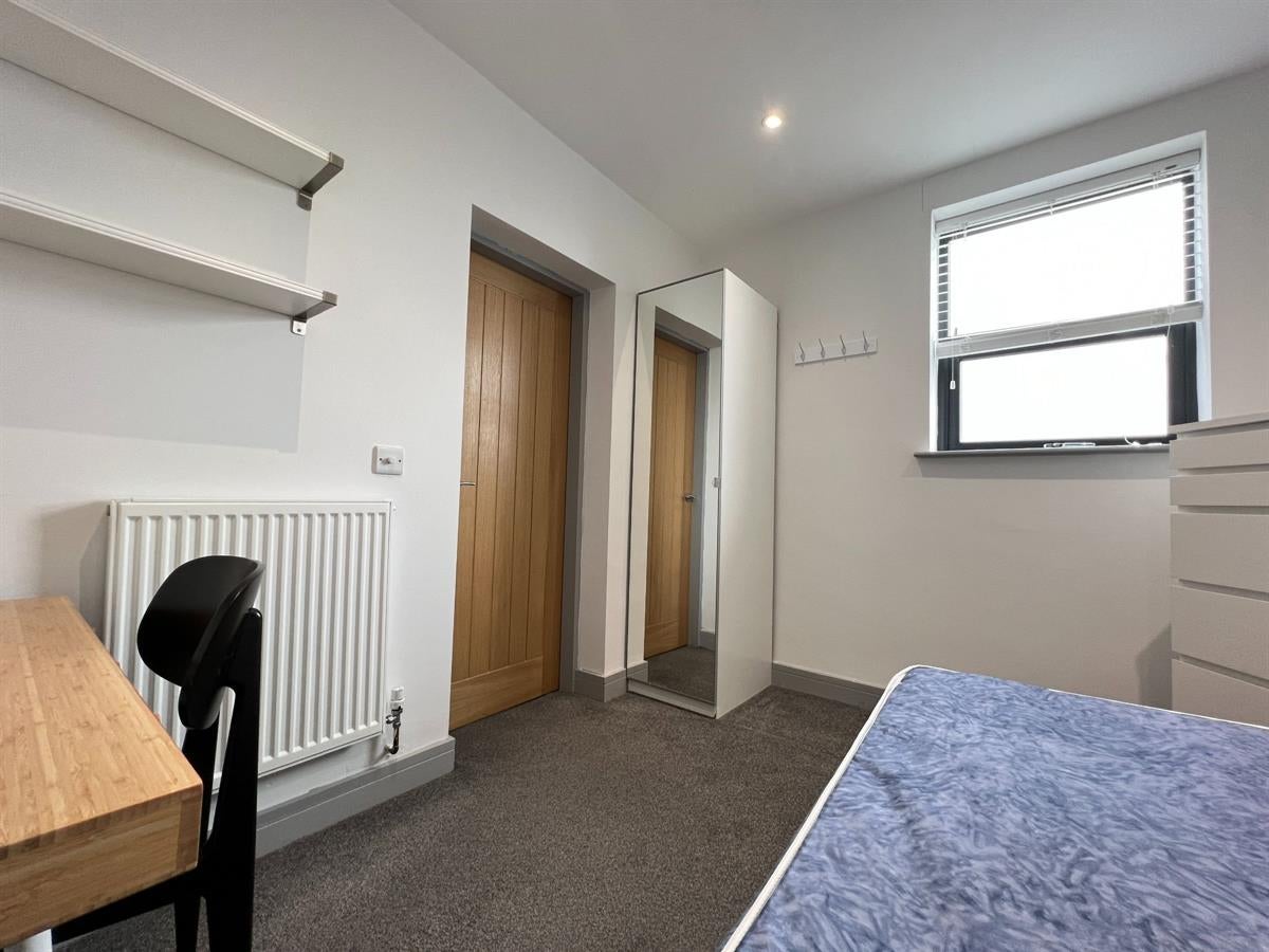 Flat Stratford Road in Rushcliffe