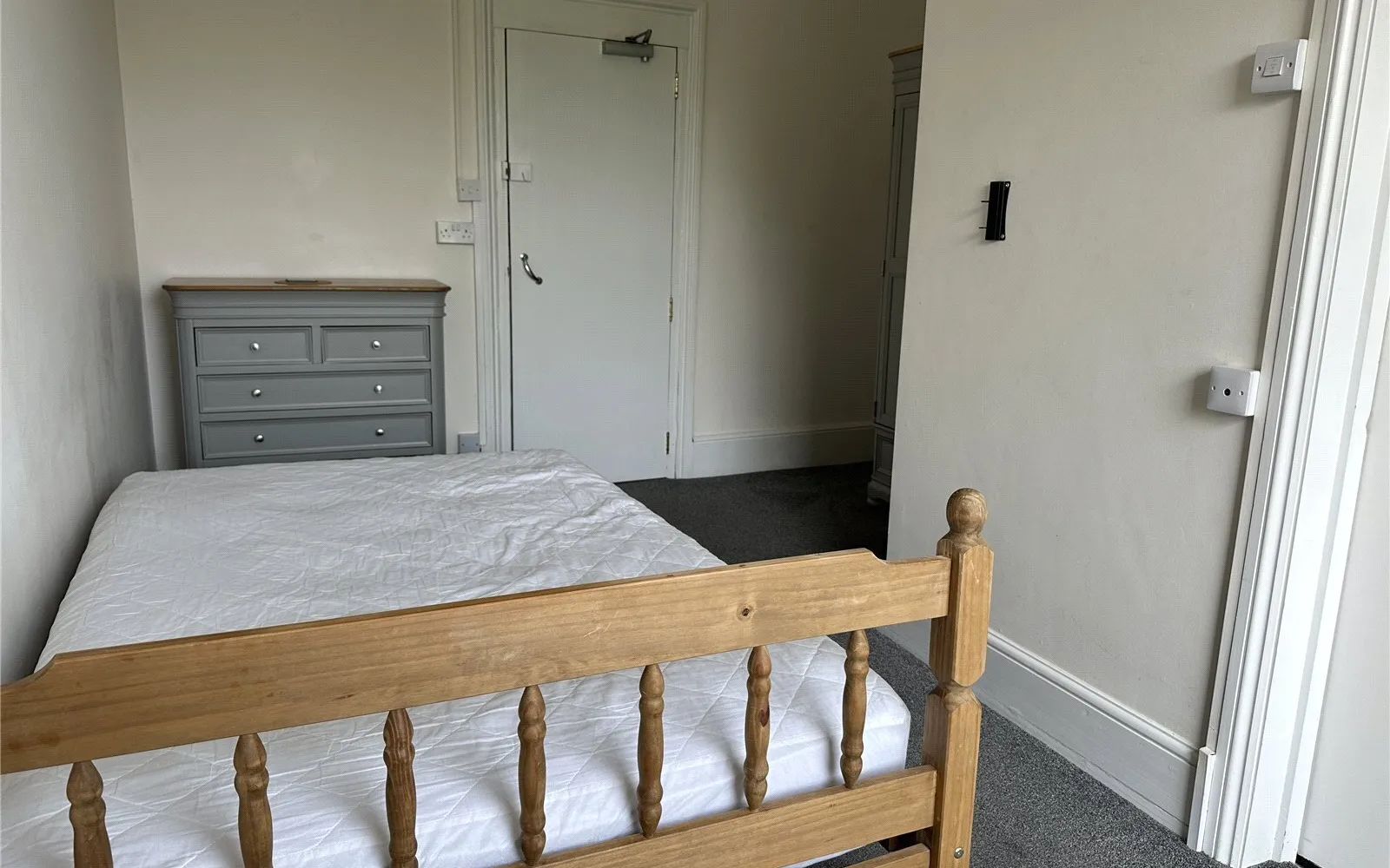 Room Wembdon Rise in Bridgwater