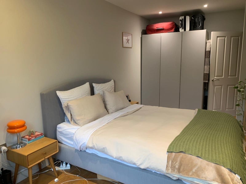 Room Southgate Road in Greater London