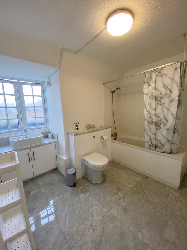 Room Chalton Street in Greater London