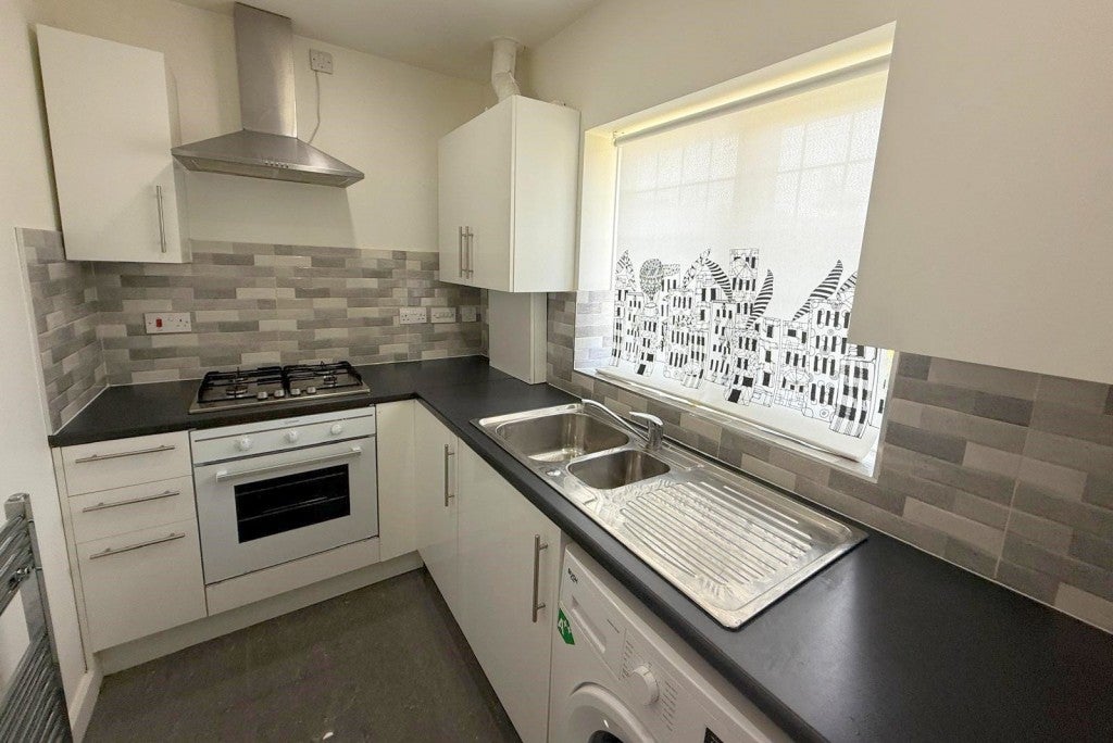 Flat Willow Way in Toddington