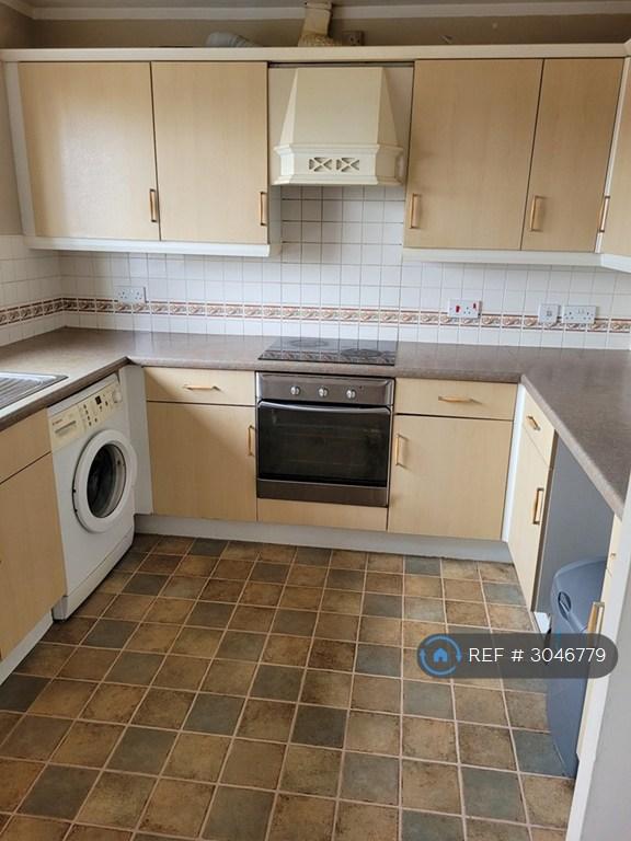 Flat Haverton Drive in Manchester