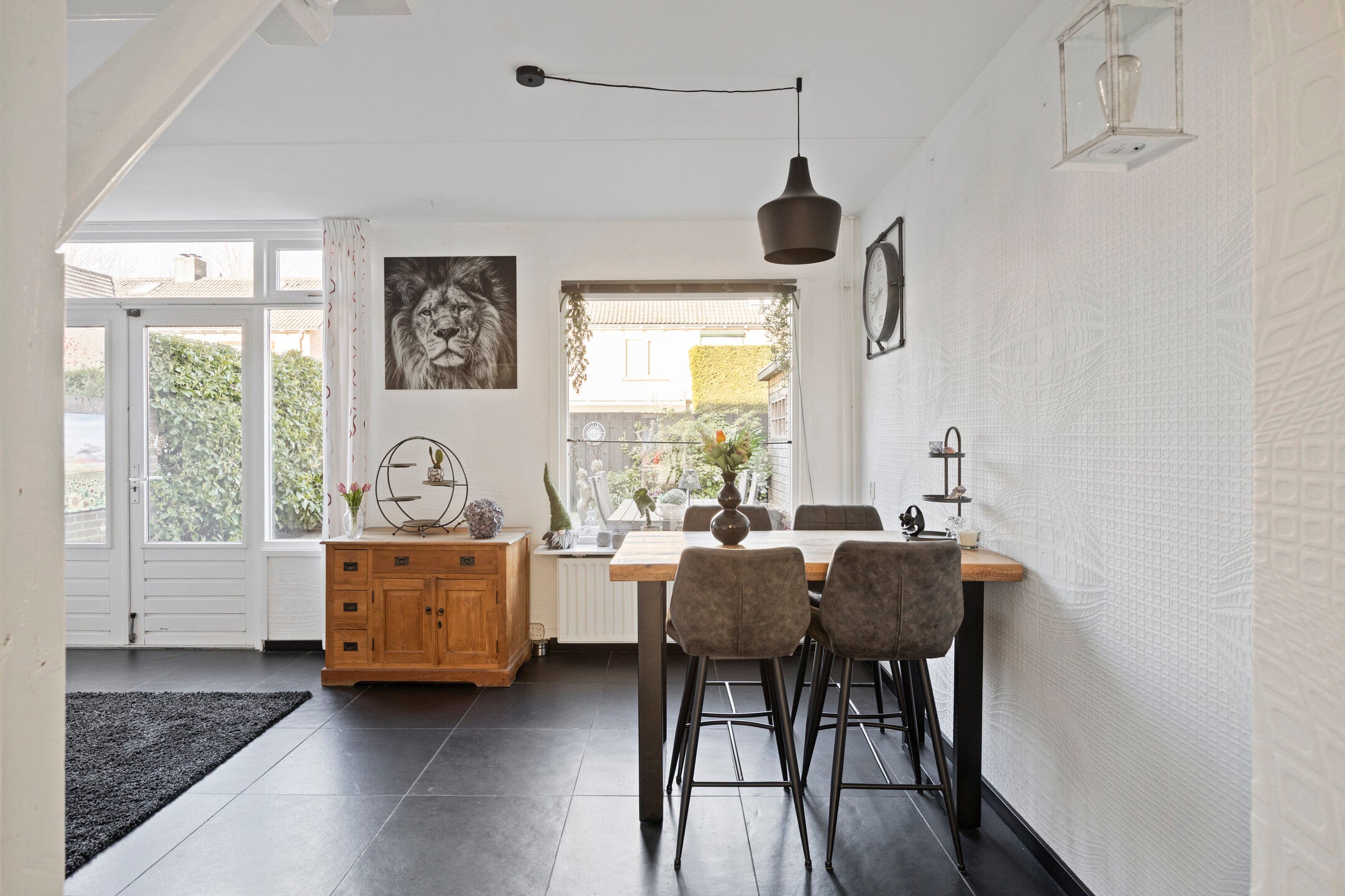 Tussenwoning te koop: Pastoor Huissenstraat 4, Ammerzoden