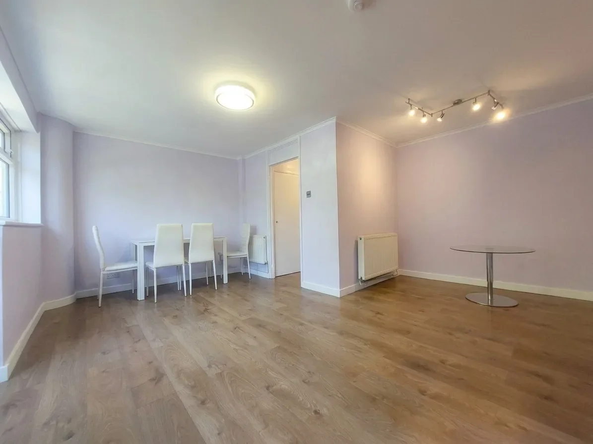 Flat Stratfield Road in Hertsmere