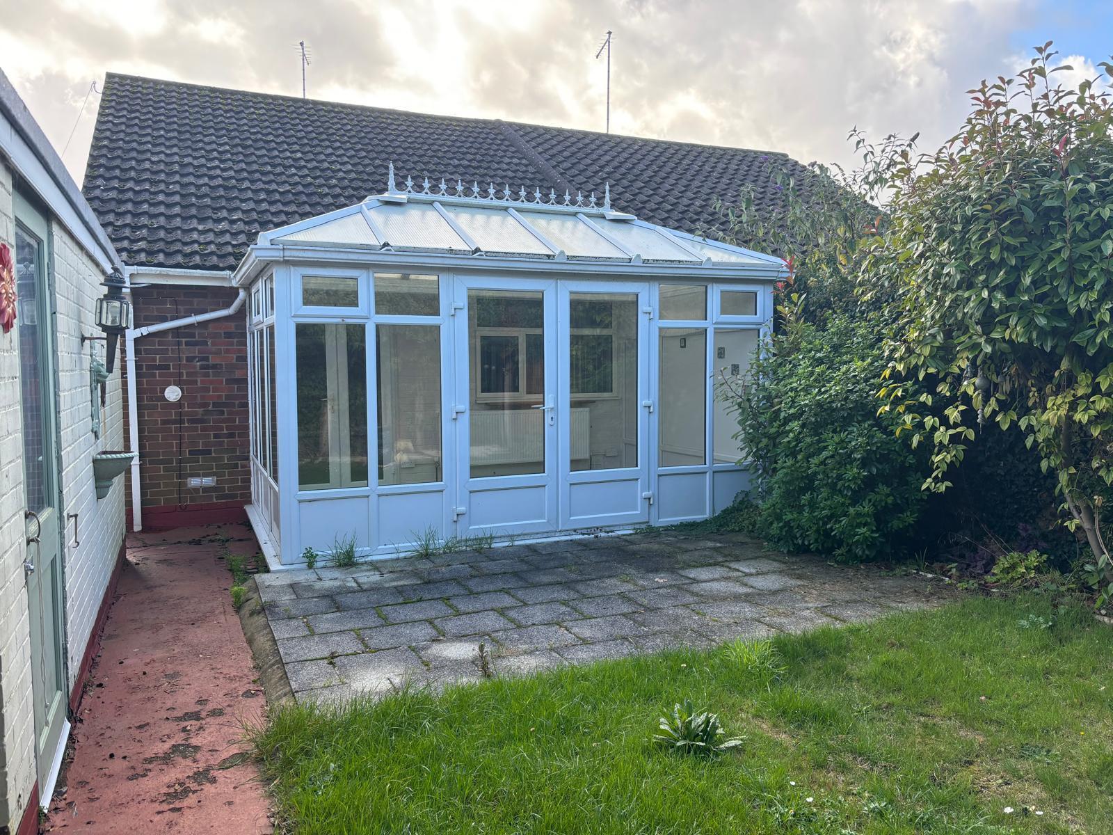 House Rowe Avenue in Peterborough