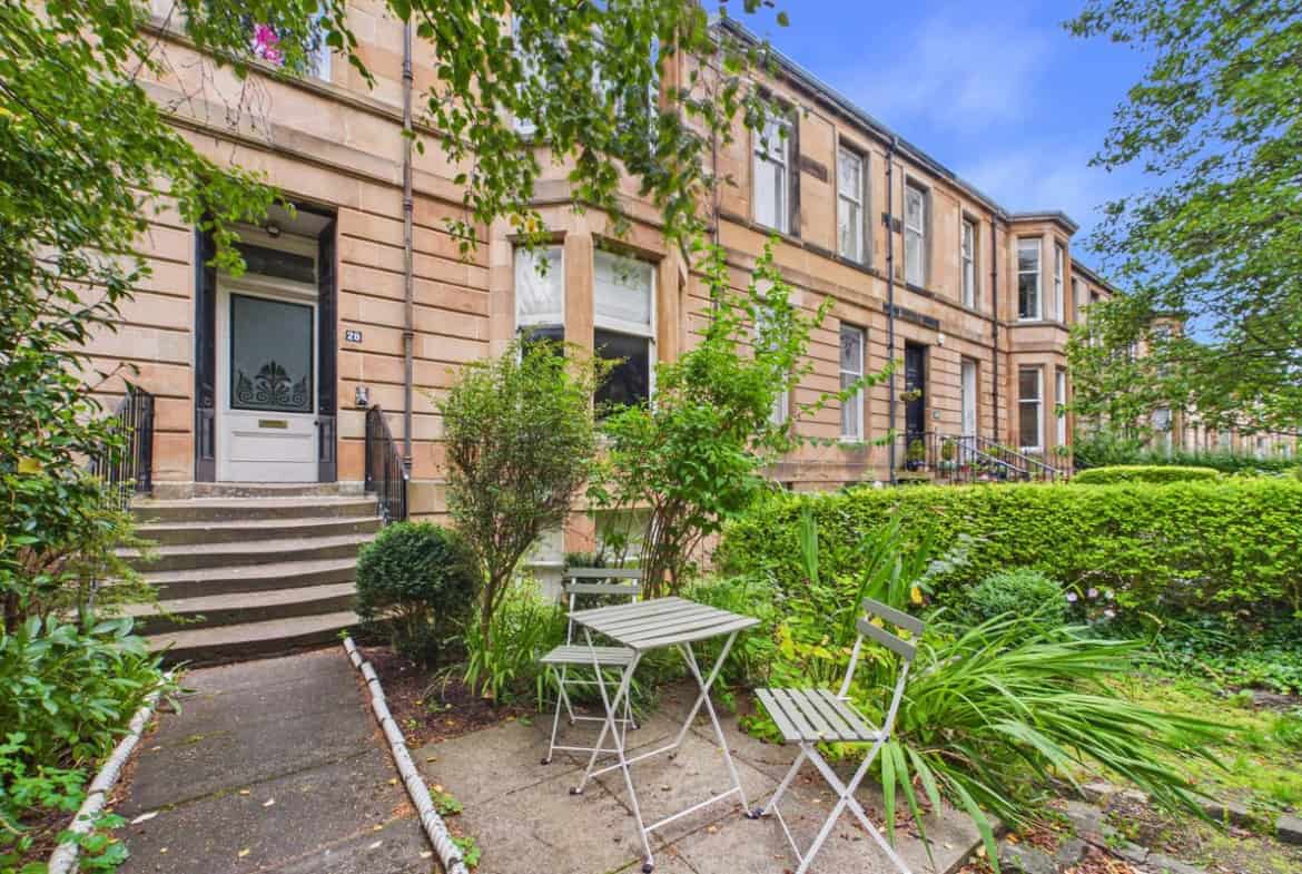 Flat Marywood Square in Glasgow