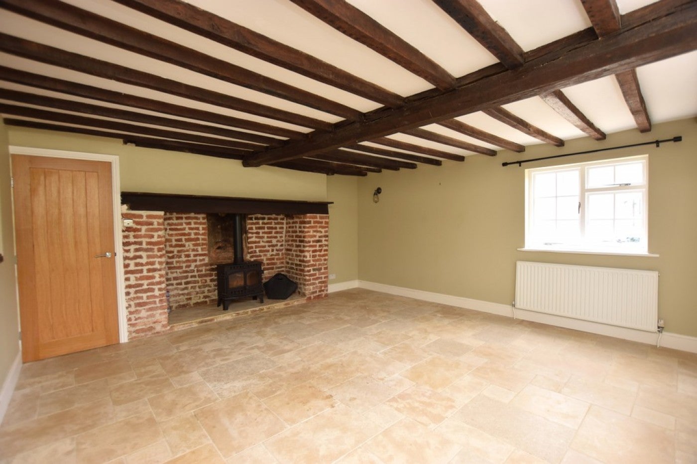 House High Street in Huntingdonshire