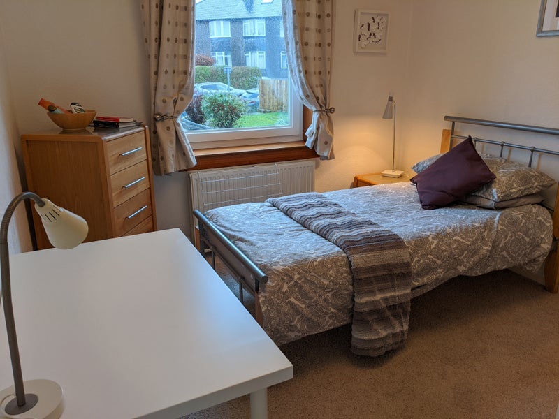 Room Colinton Mains Road in City of Edinburgh