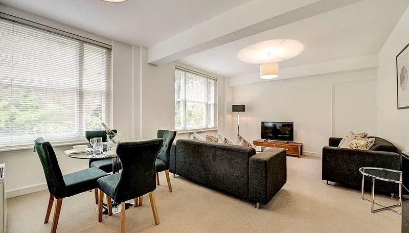 Flat Hill Street in Greater London