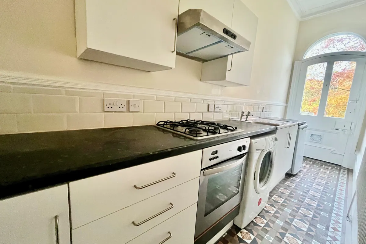 Flat Brookfield Road in Leeds