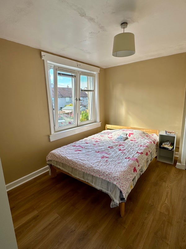 Room Elizabeth Drive in Bathgate