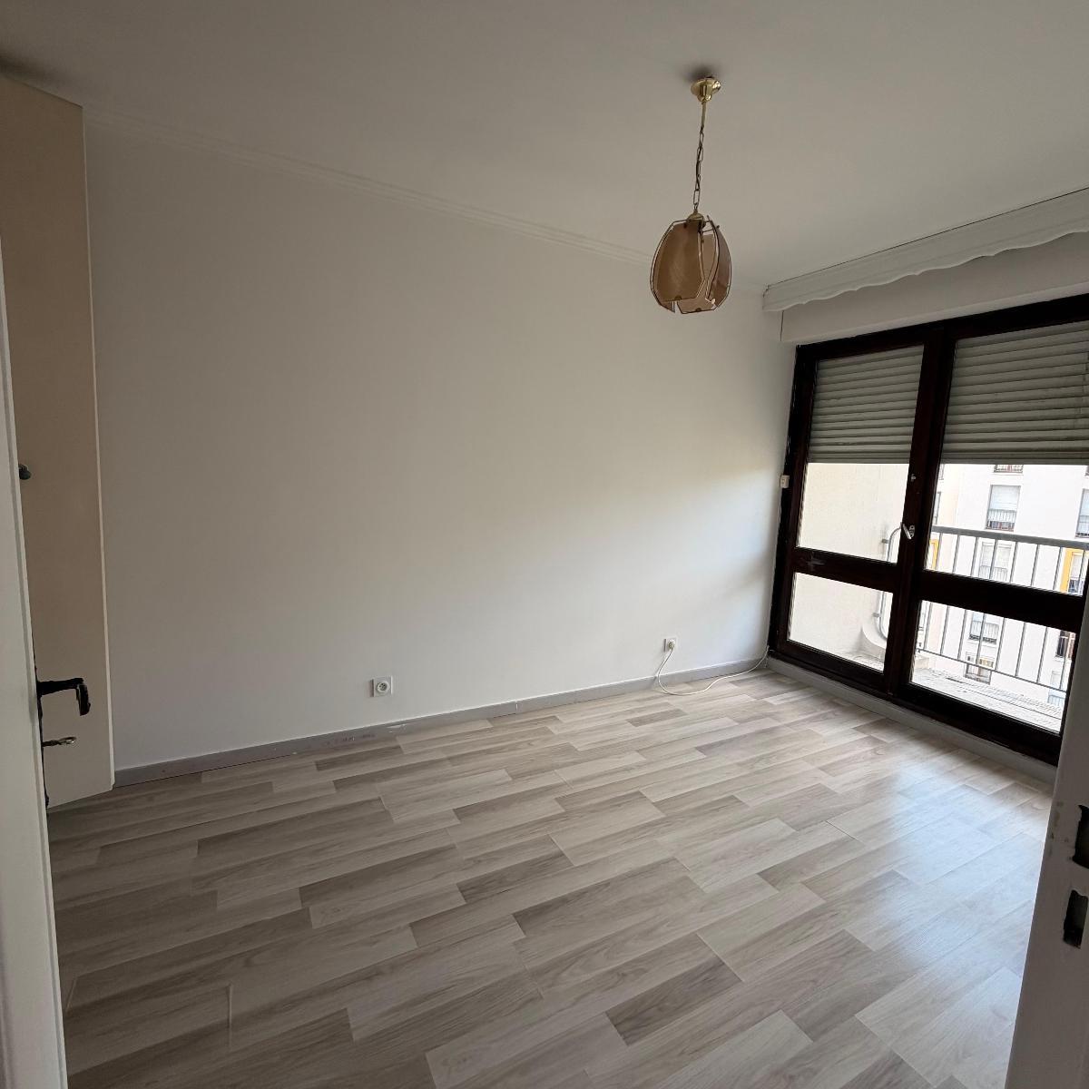 Flat Rue Jean Giono in Saint-Étienne