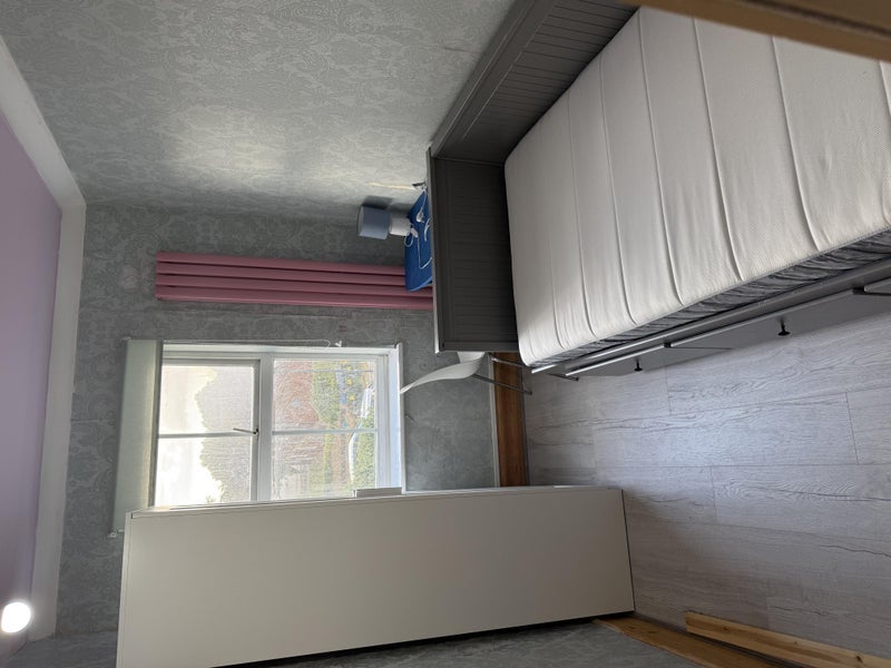 Room Bell Street in Greater London