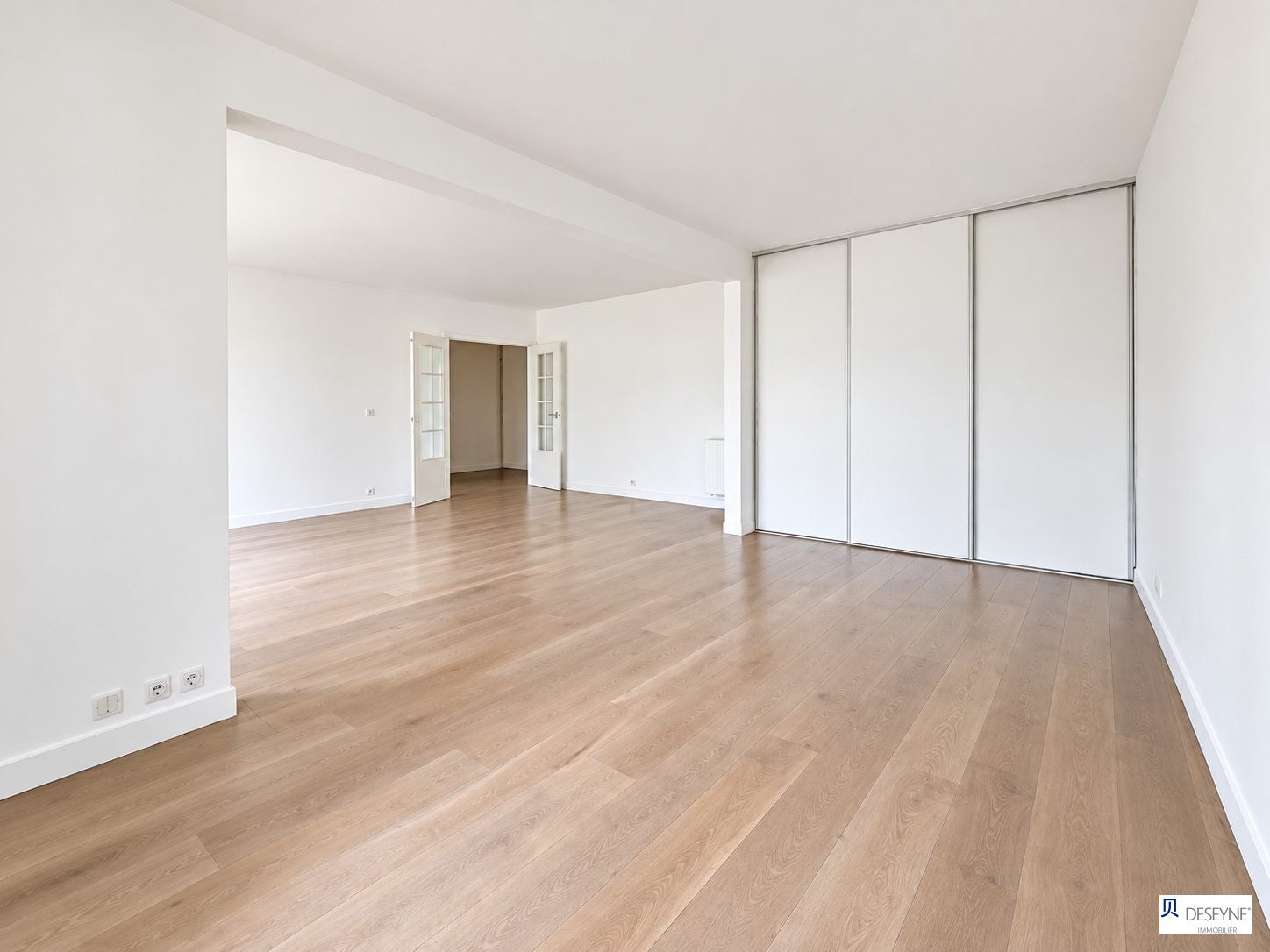 Flat Rue Lecourbe in Paris