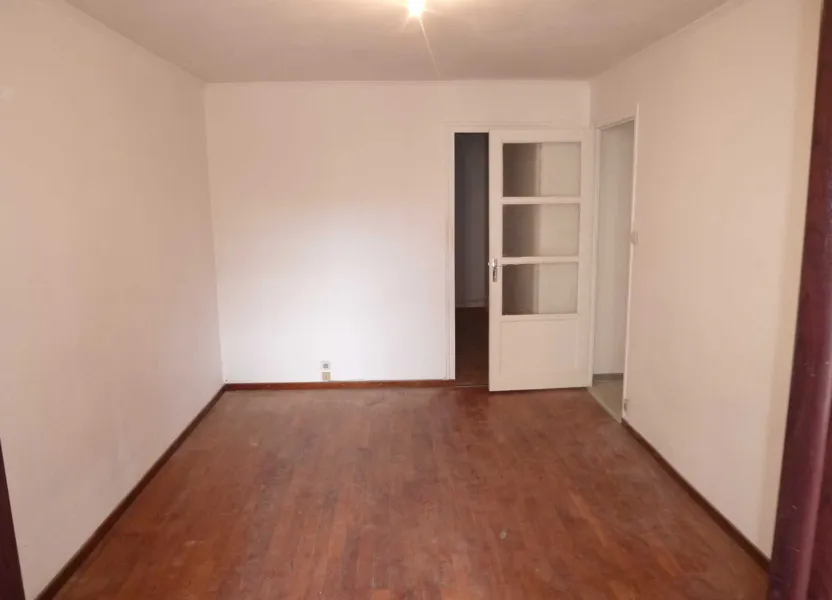 Flat Rue Anatole France in Villeurbanne