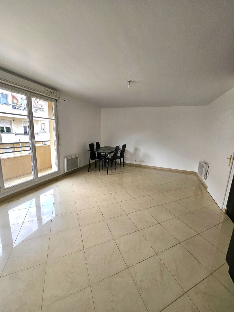 Appartement Rue Lucien Brunet à Pontault-Combault