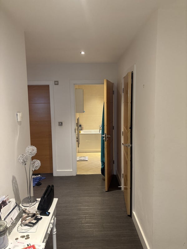 Room Branksome Wood Road in Bournemouth