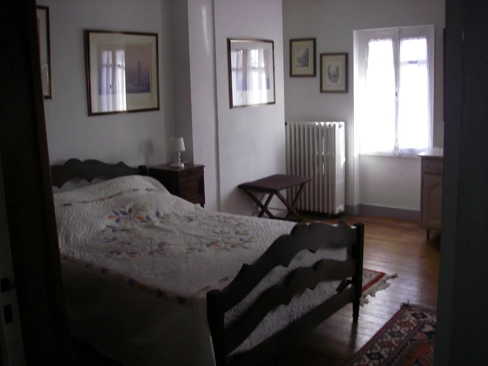 Chambre Rue Robert Caumont à Bordeaux