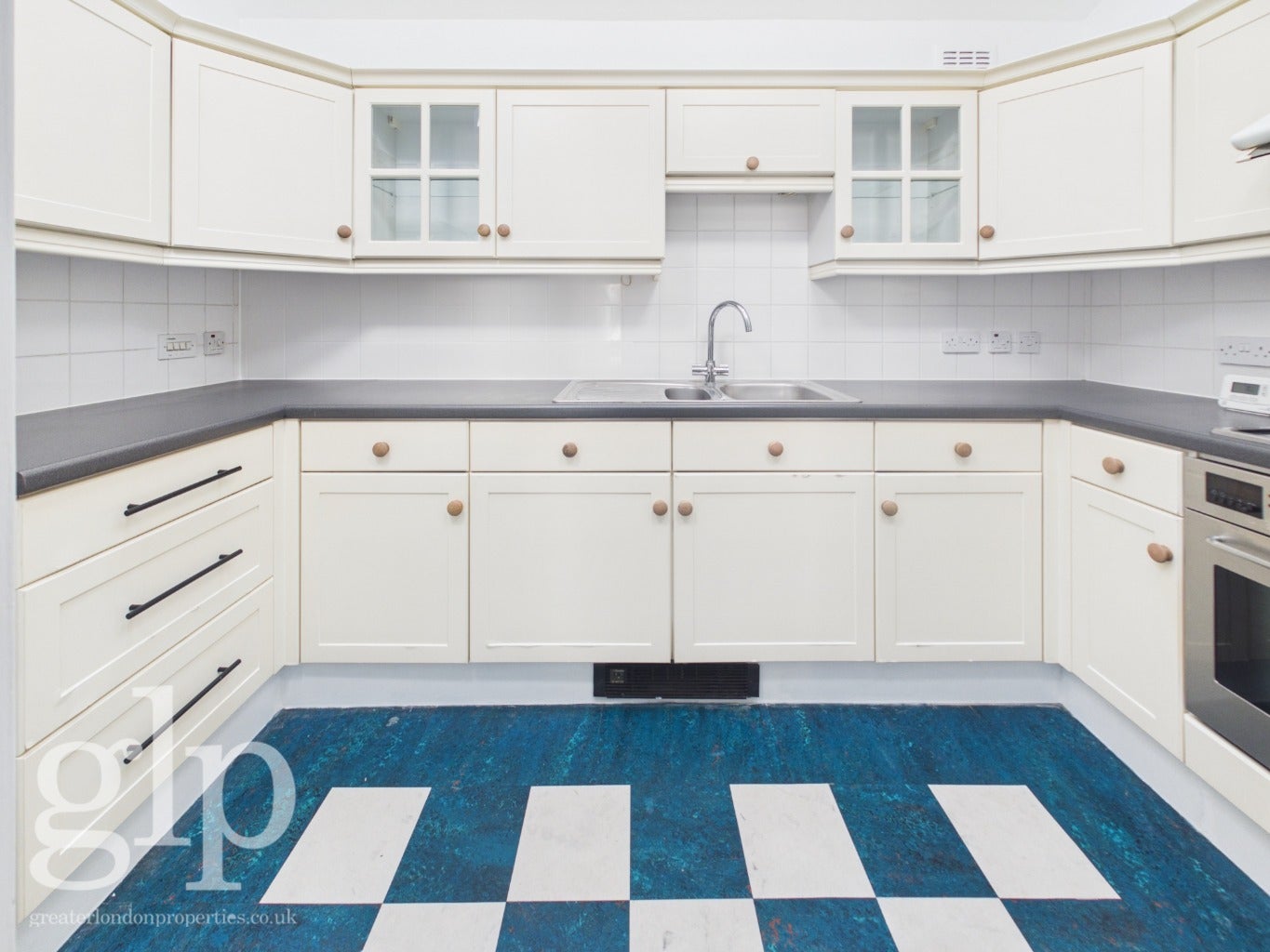 Flat Bedford Square in Greater London