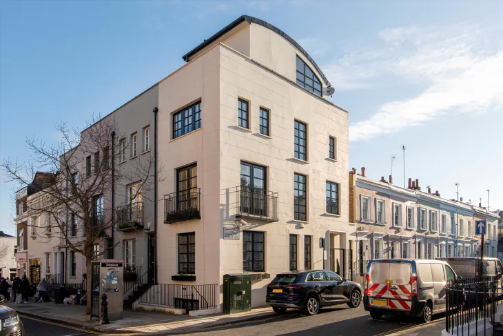 Flat Callcott Street in Greater London