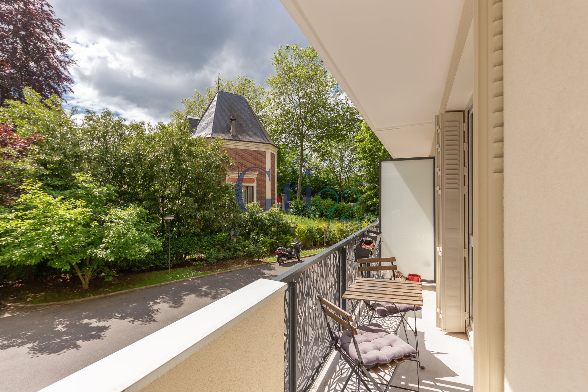 Appartement Rue de la Garenne à Le Plessis-Robinson