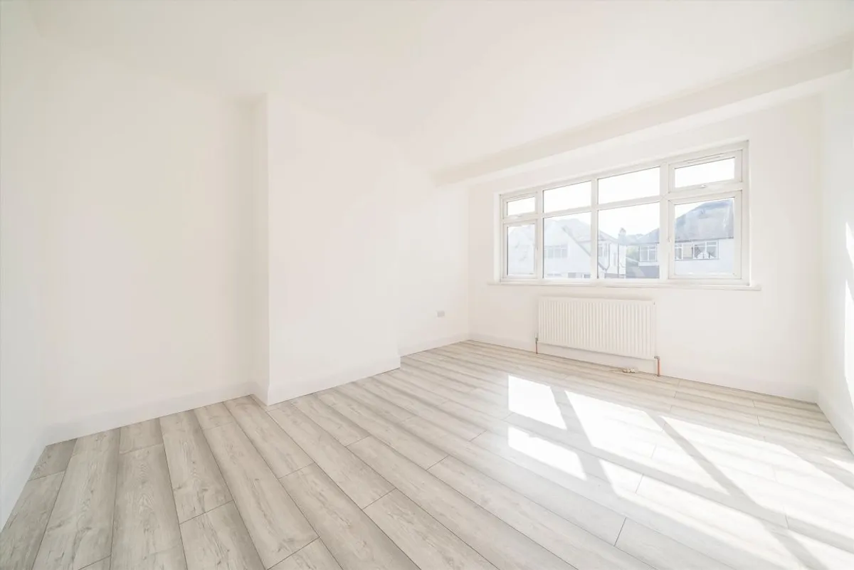 House Chinnor Crescent in Greater London