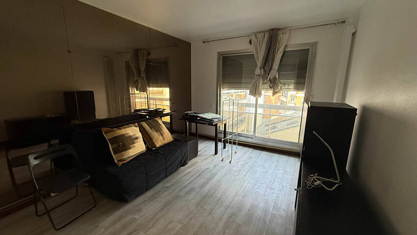 Appartement Rue Rabelais à Paris