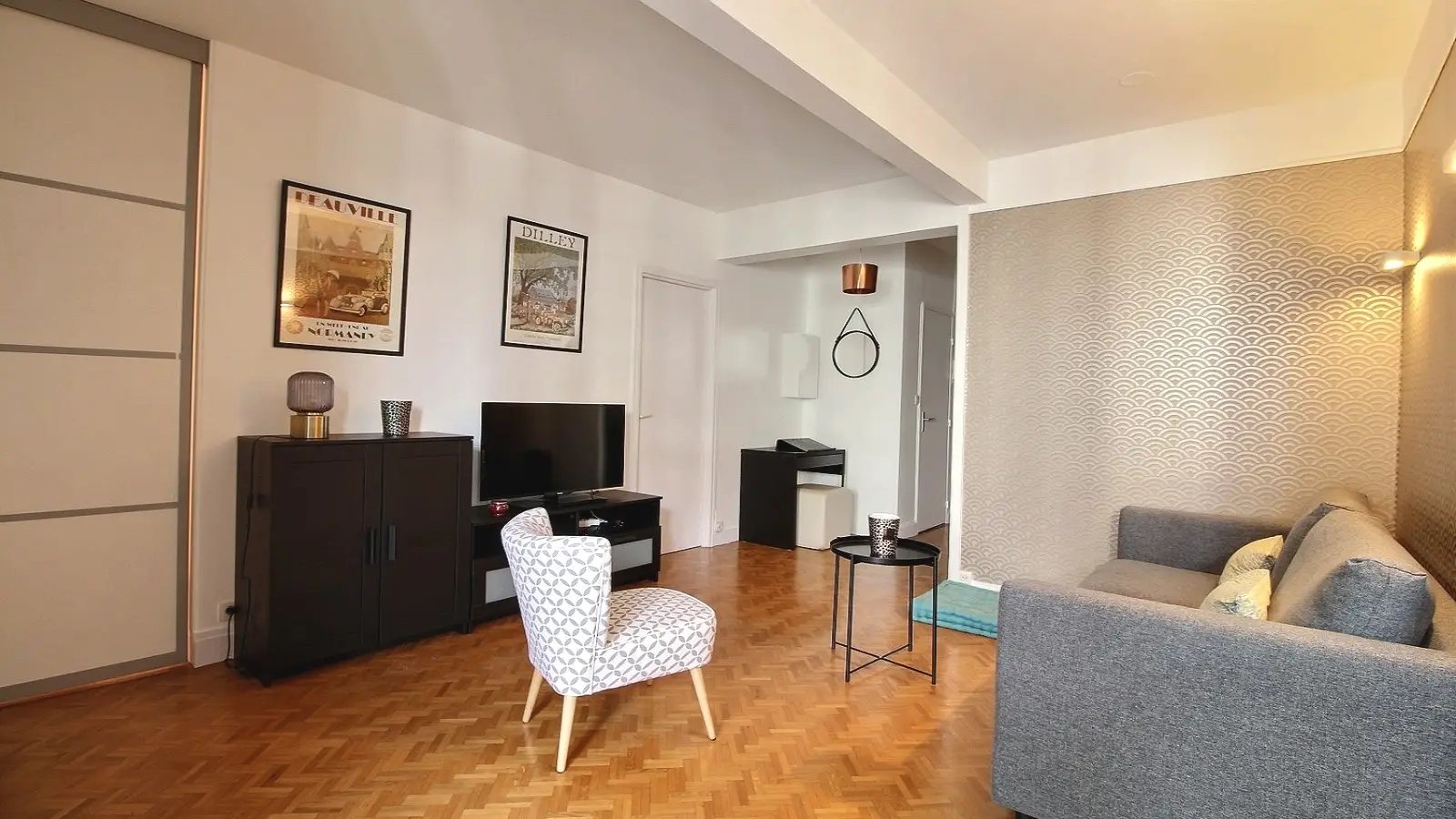 Flat Rue Castagnary in Paris