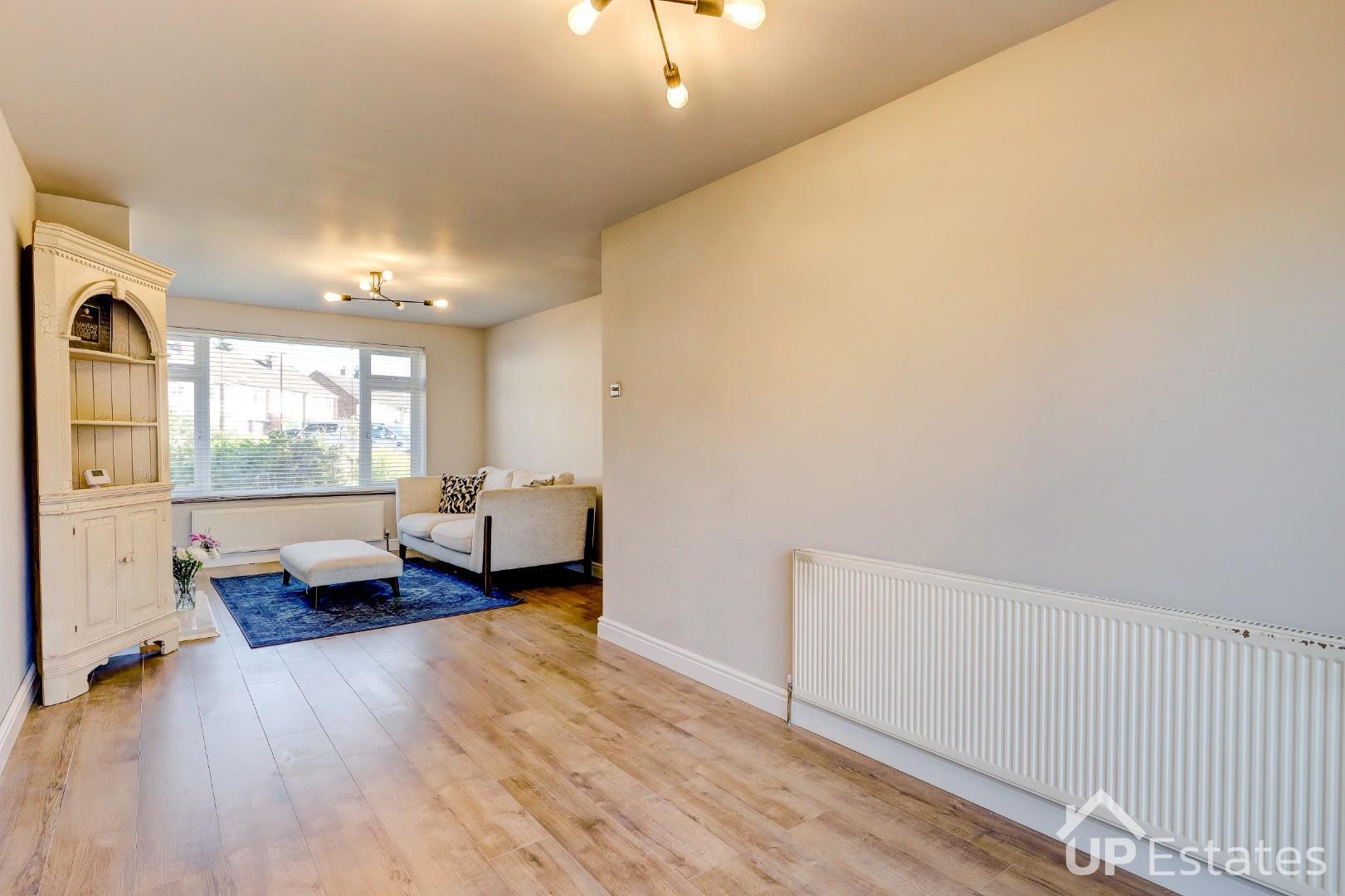 House Chetwode Close in Coventry
