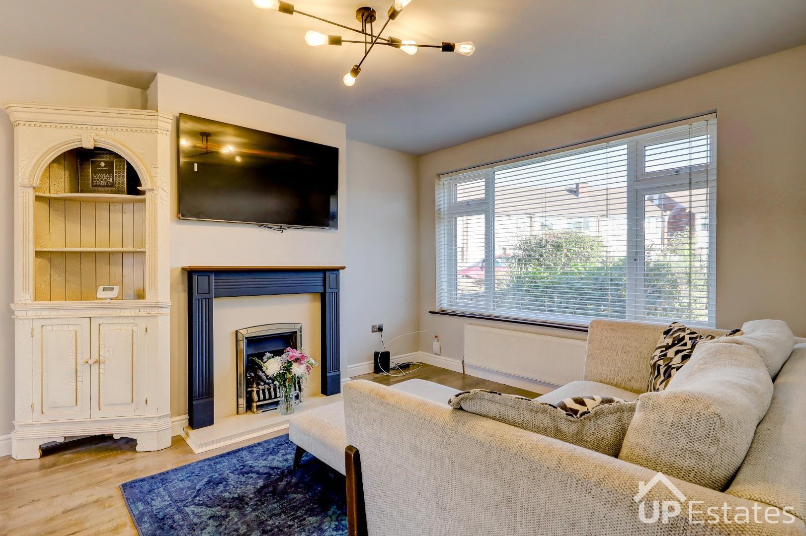 House Chetwode Close in Coventry