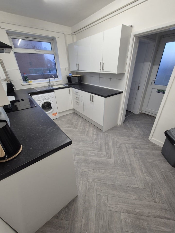 Room York Street in Runcorn