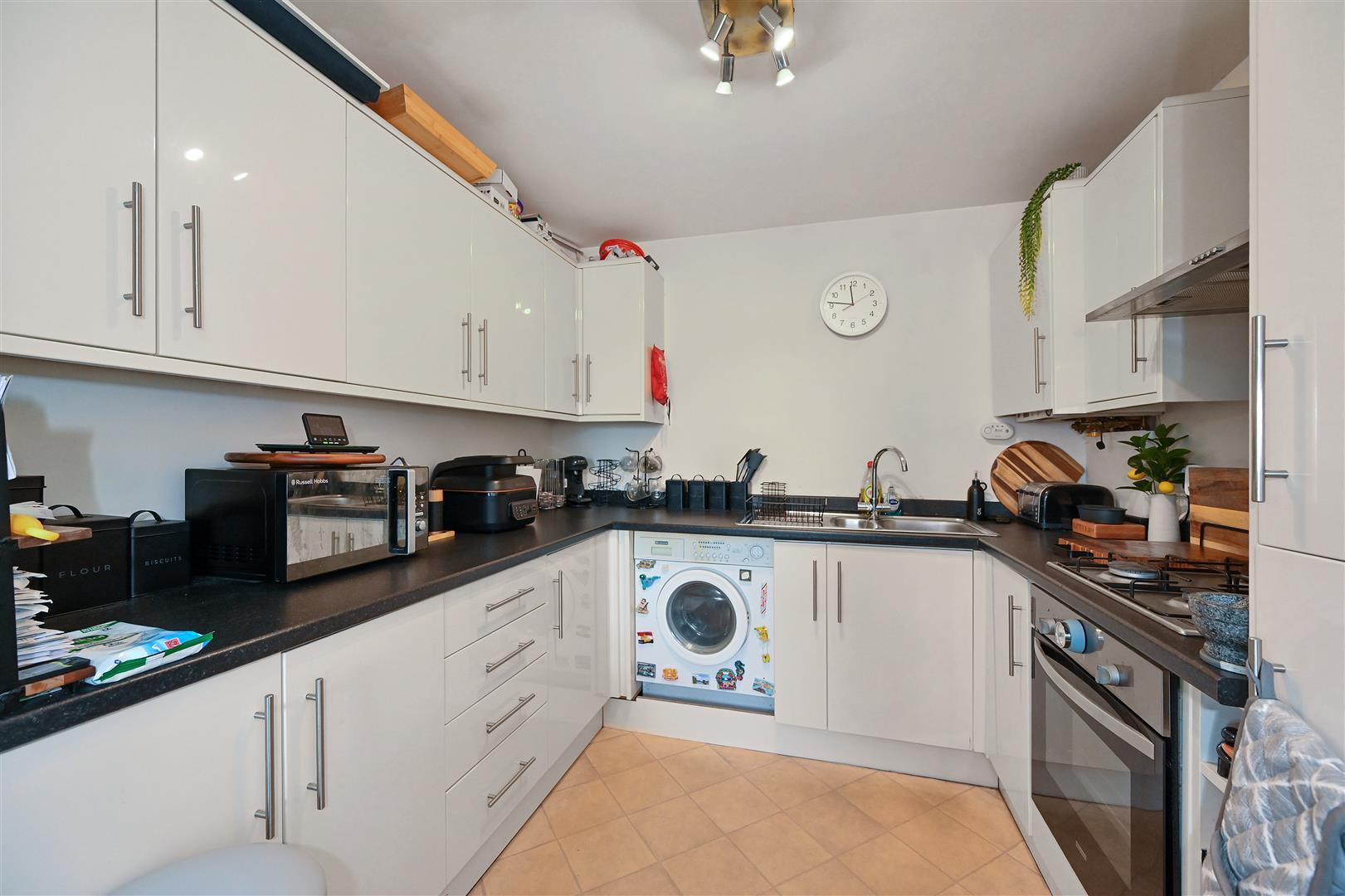 Flat Aldwick Road in Arun
