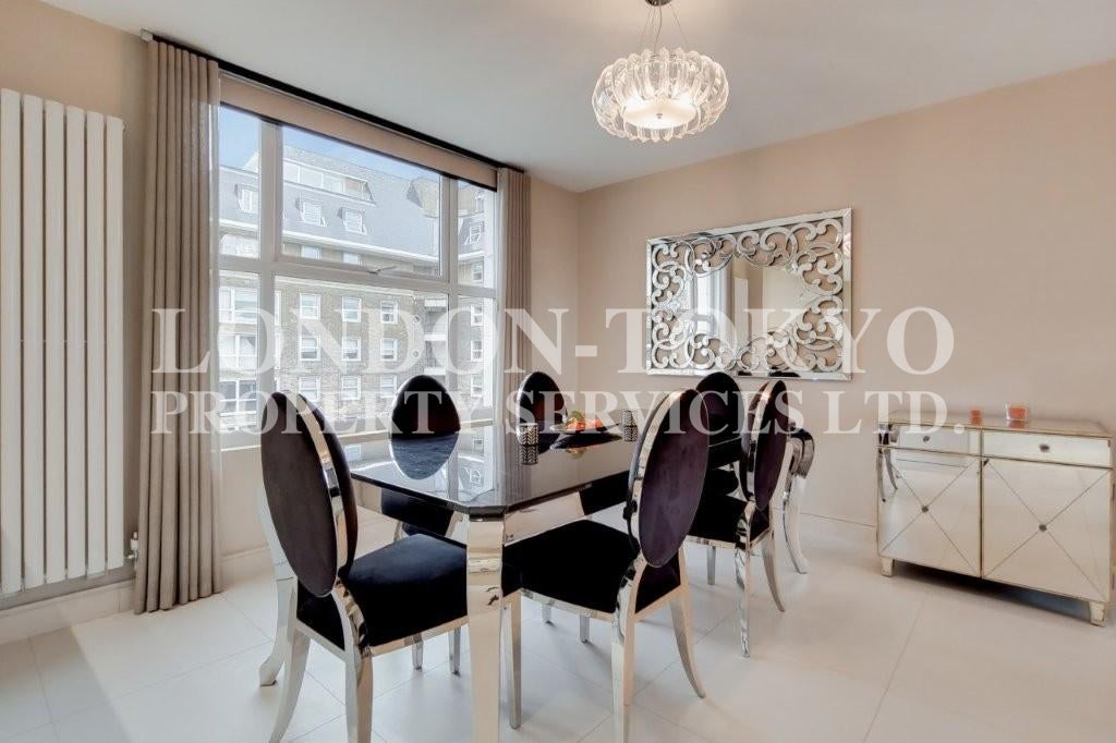 Flat Finchley Road in Greater London