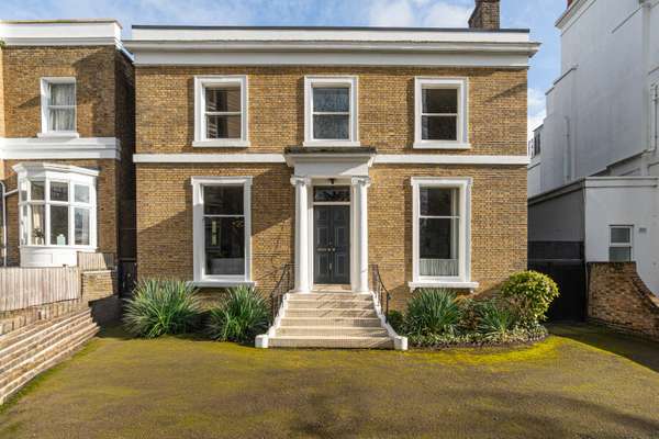 House Maida Vale in City of Westminster