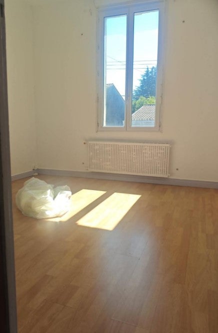 House Rue des Treilles in Libourne
