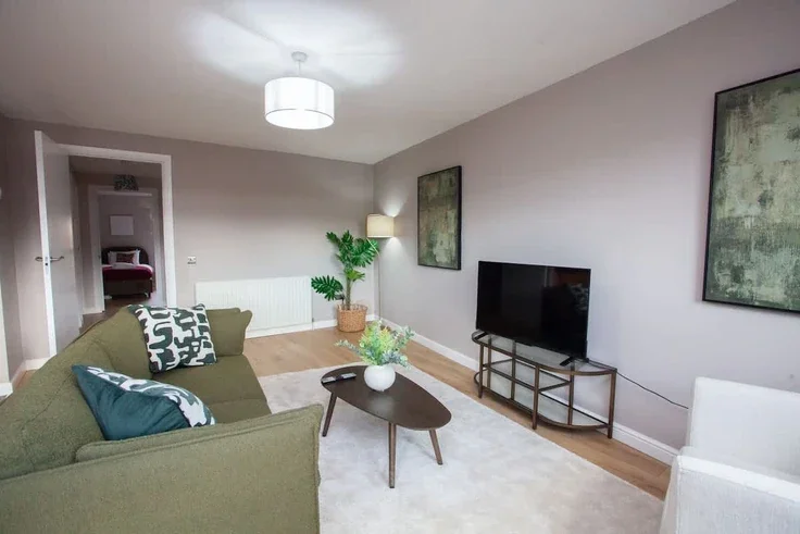 Flat Dumbarton Road in Glasgow