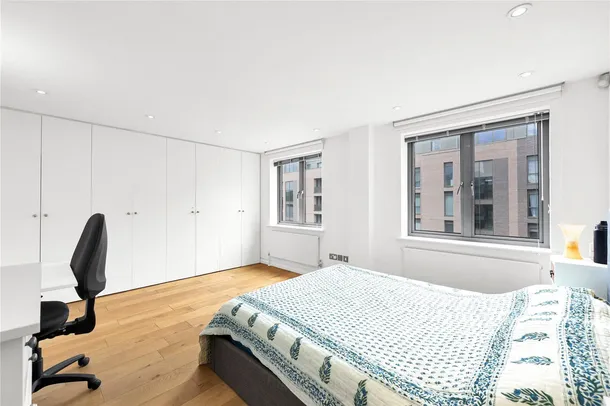 Flat Seward Street in Greater London
