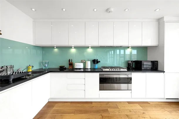 Flat Seward Street in Greater London